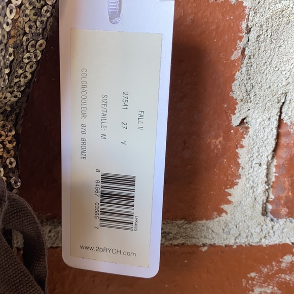 2B.Rych sequin top - Picture 5 of 9